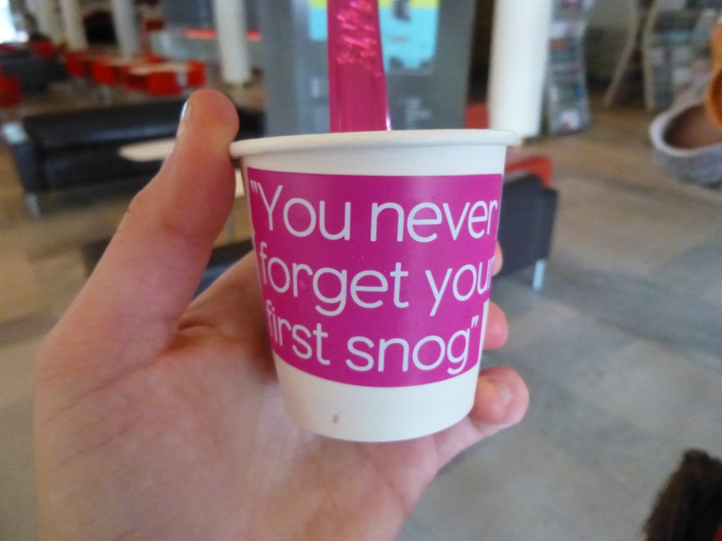London Snog Frozen Yogurt Reviews & Family Deals