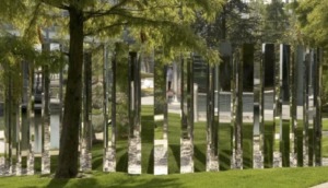 Mirror Labyrinth Chiswick Park Kidrated 100 quirky things to do in london 